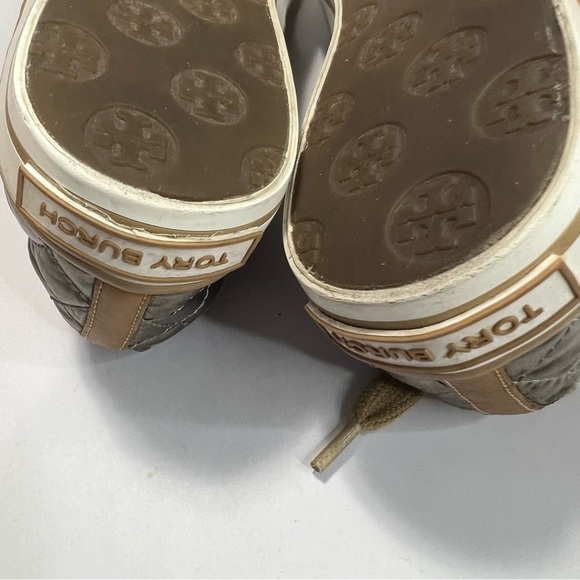 TORY Burch Caspe Lace Up Sneaker in Platinum Wheat Orange - Picture 11 of 14